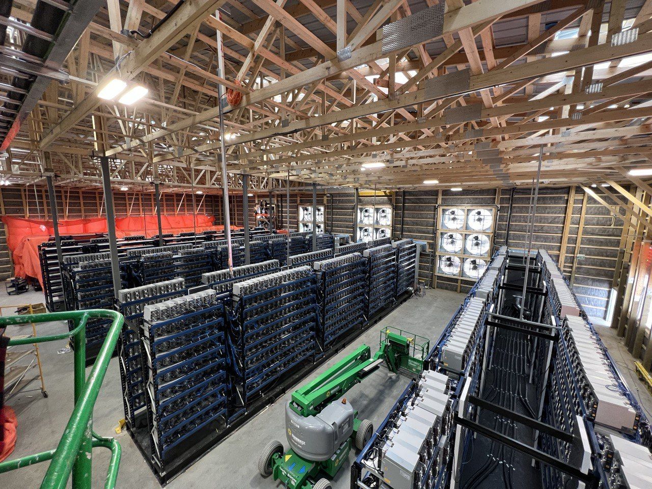 Mining hall with high-density racking and fan wall